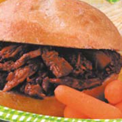 Slow Cooker Barbecue Beef 