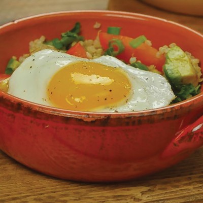 Southwestern Quinoa and Egg Breakfast Bowls