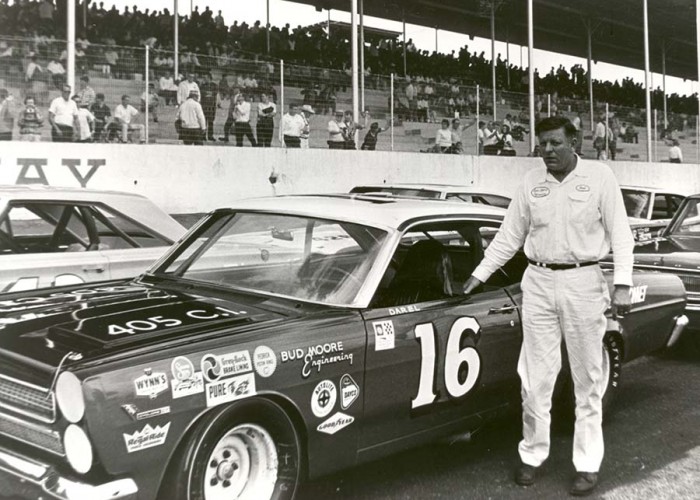 Remembering the early years of NASCAR