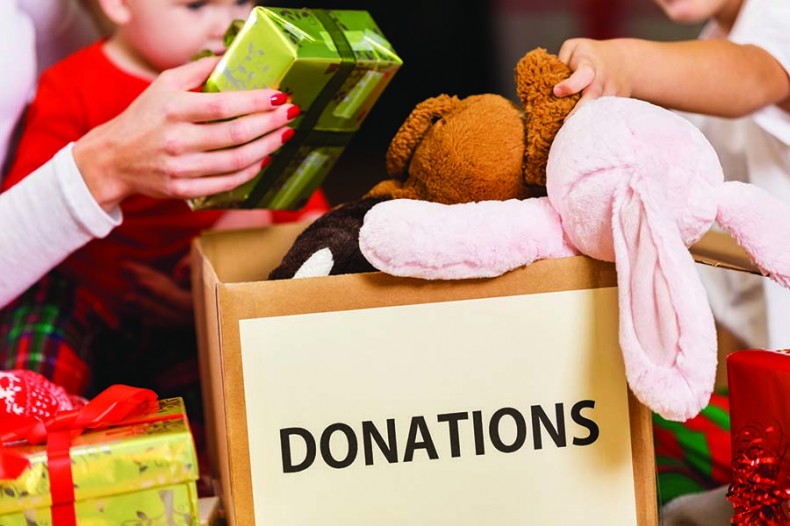 ‘Tis the Season for Charitable Giving