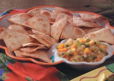 Fruit Salsa with Ginger Chips