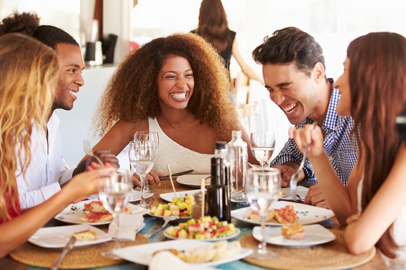 7 Tips to Dine Out, the Healthy Way