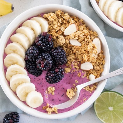 Mixed Berry-Lime Smoothie Bowl