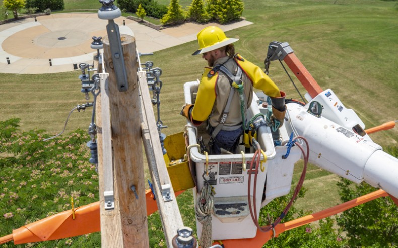 New Lineworker Training Unit Creates Realistic Experience