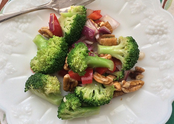Broccoli-Pecan Salad