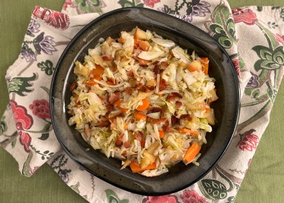 Cabbage with Bacon and Apples