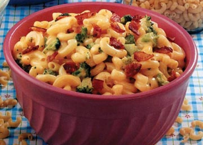 Cheesy Broccoli Macaroni