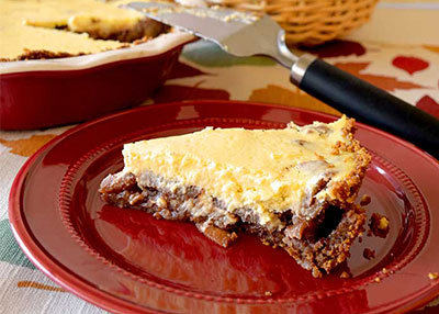 Apple Pie with Cream Cheese Topping Apple Pie with Cream Cheese Topping