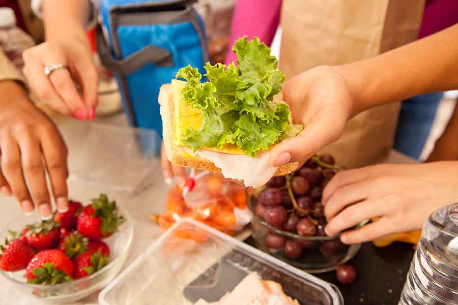 Back to school lunch packing