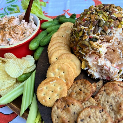 Easy Pimento Cheese Ball