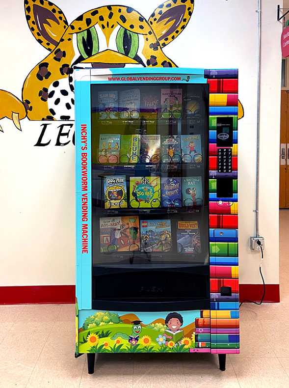 Book vending machine