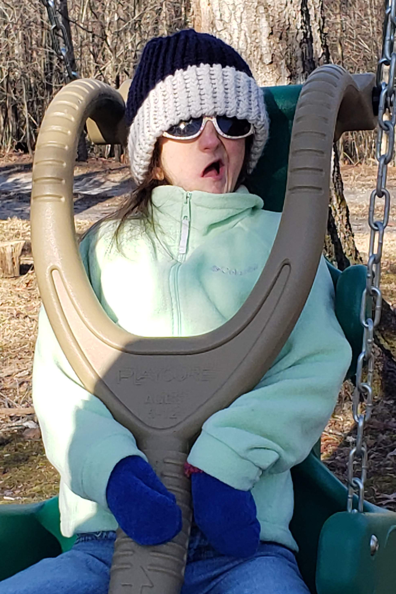 Cold Can't Stop Her - Kimberly Farmber, Dobson