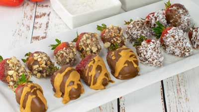 Chocolate Covered Strawberry Treats