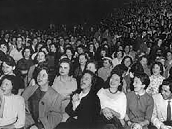 Elvis in Lexington, NC crowd