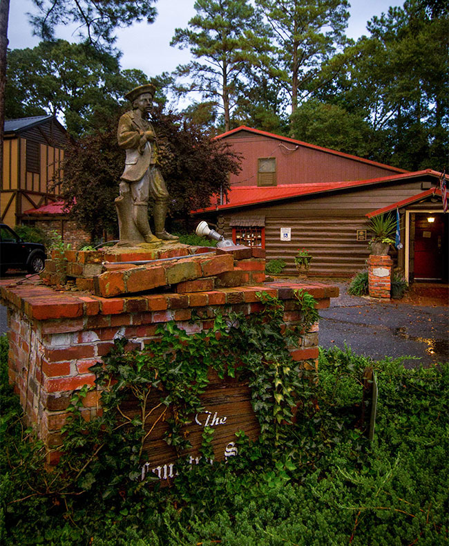 Squire Inn