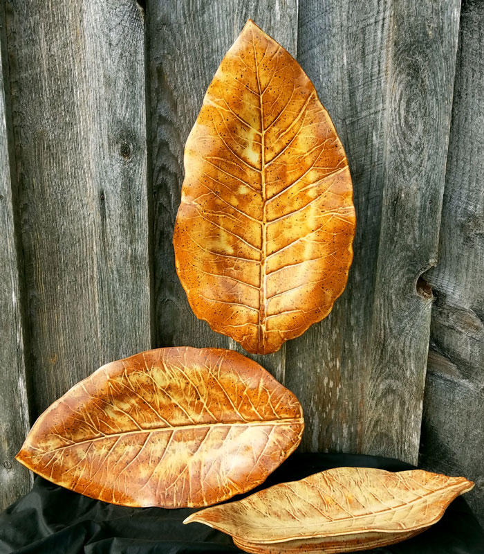 Pottery Leaf Bowl
