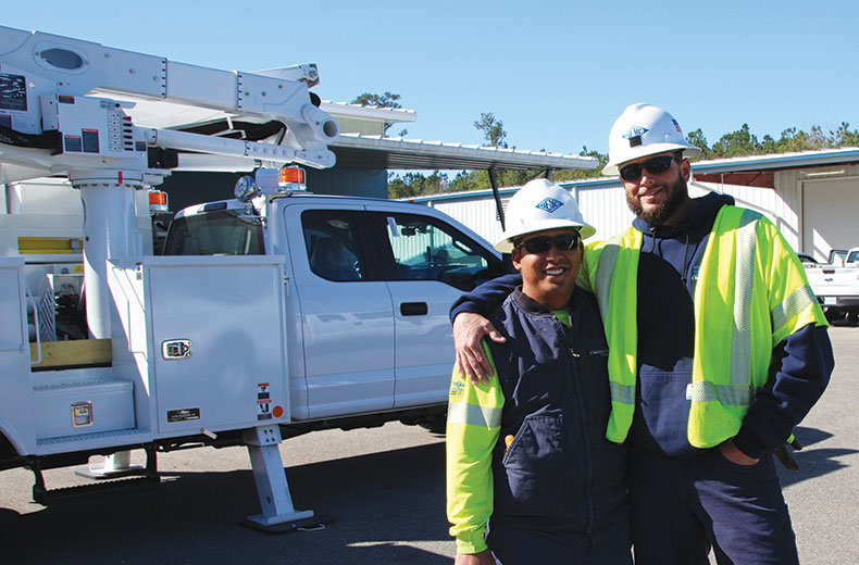 Linemen 02