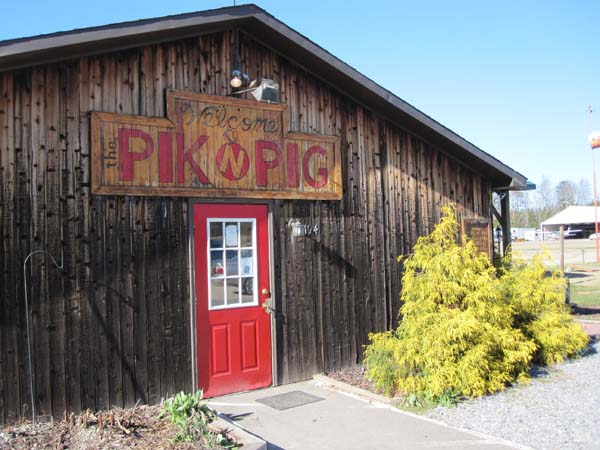 Pik-n-Pig-Carthage