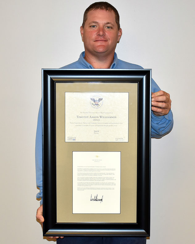 President Vol Award Tim