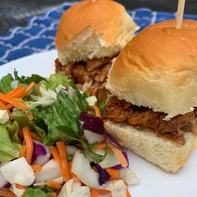 Saucy Chicken Sliders