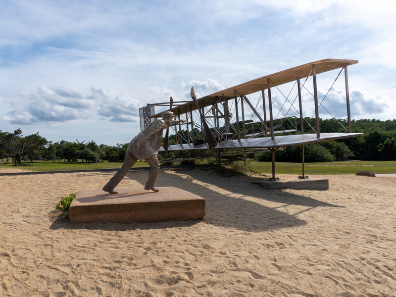 Wright Brothers Memorial Statue
