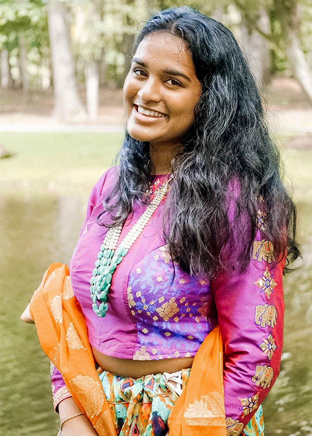 Youth Tourist Shivalee Patel