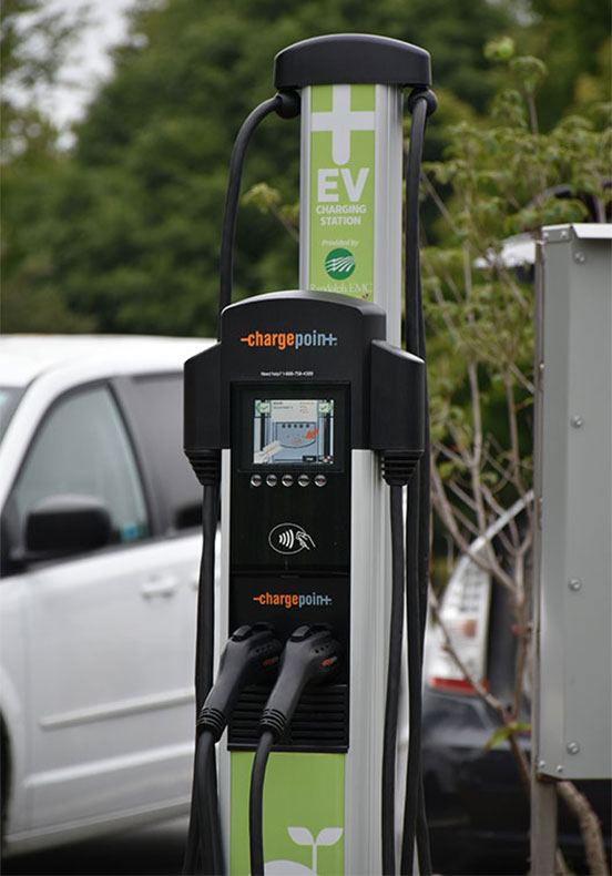 Zoo chargers closeup Randolph EMC sm