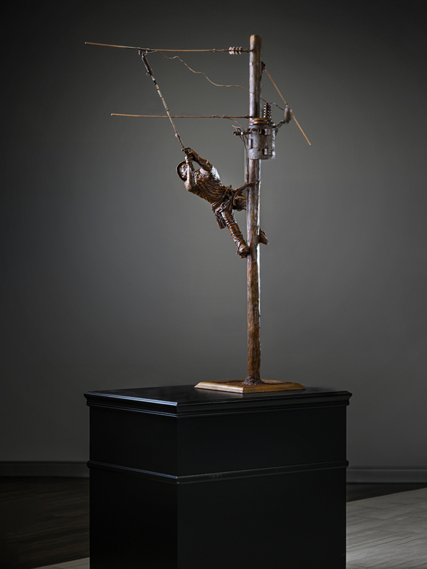 Lineman Sculpture
