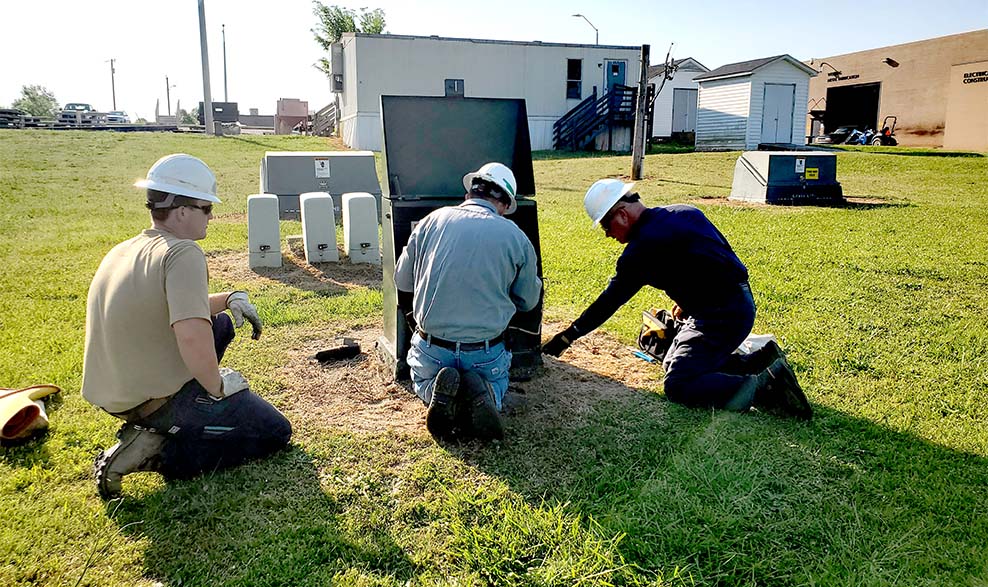 Lineworkers training
