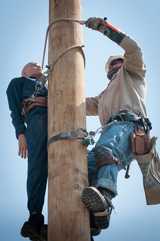 pole top rescue2